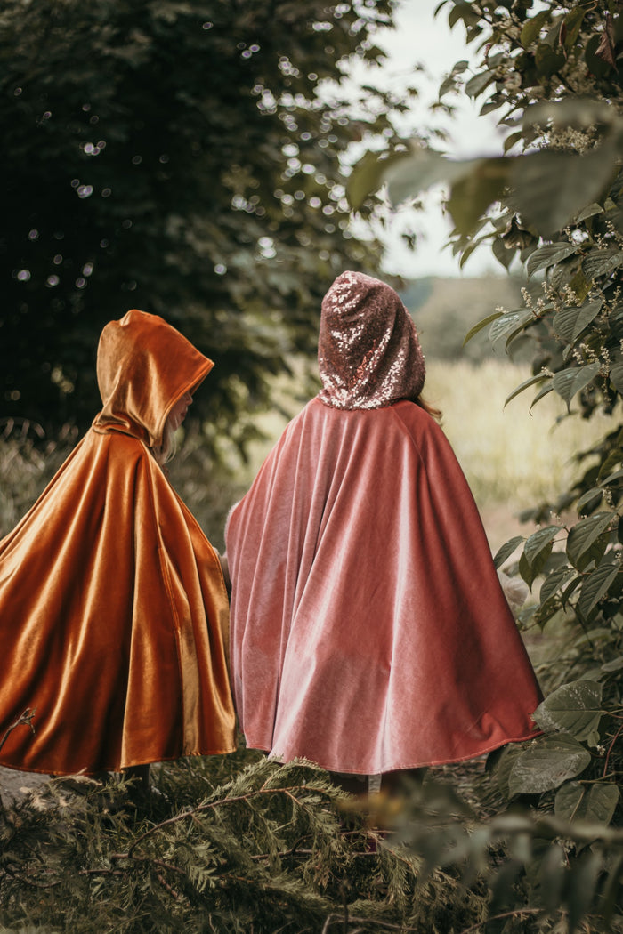 Dětská pelerína s kapucí moi mili – Růžová Karkulka