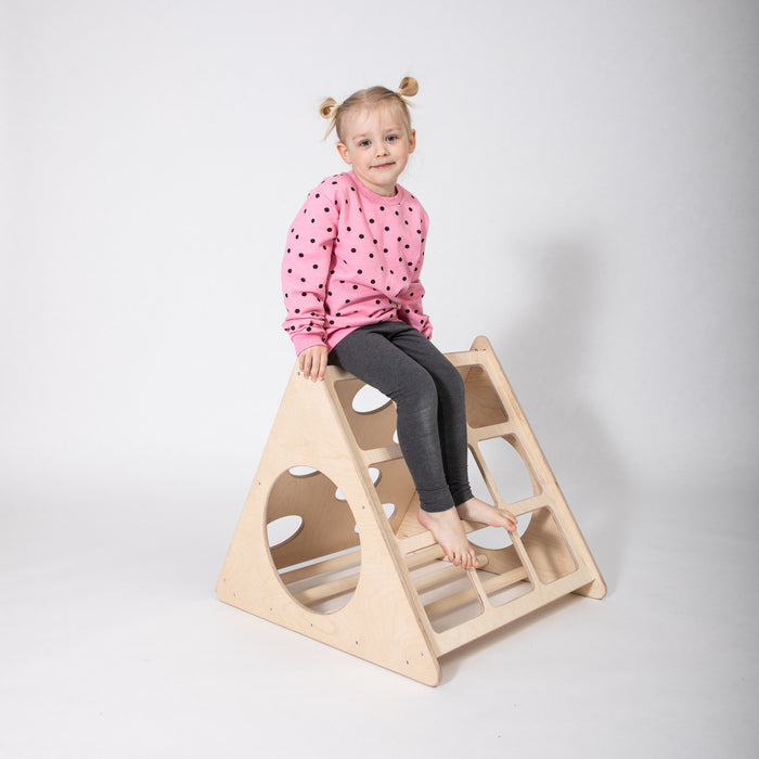 Montessori lezecký trojúhelník