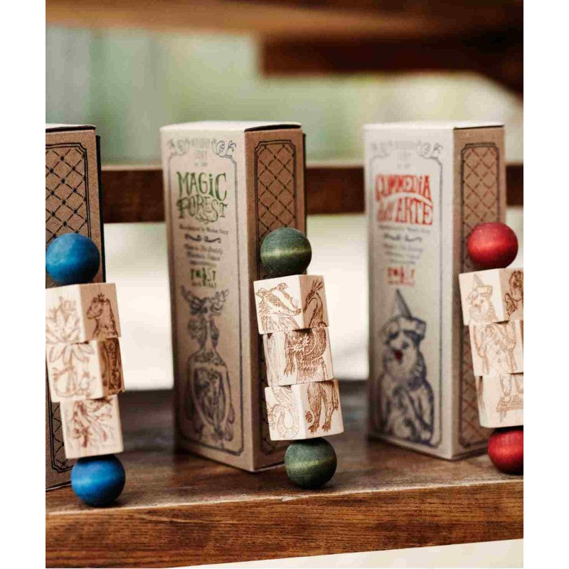 Otočná skládačka Wooden Story Commedia dell'Arte v přírodním provedení – pohled 7