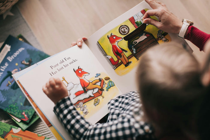 Montessori čtenářský koutek: Jak podpořit lásku dětí ke knihám