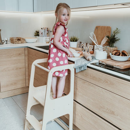 Montessori věž pomoci – dětská učící věž