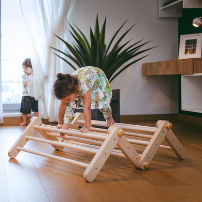 Piklerův trojúhelník MOPITRI® – 4 segmenty s klouzačkou/lezeckou rampou