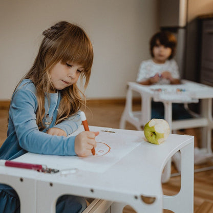 STEP’n’SIT® Montessori učící věž a stolek 2v1 - Bílý