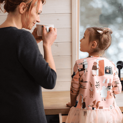 STEP’n’SIT® Montessori učící věž a stolek 2v1 - Bílý