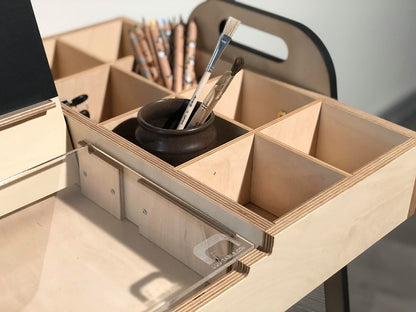 Montessori set – výškově nastavitelný stůl a židle Julle – Mint Green