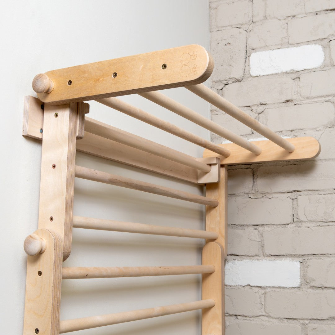 Frame-to-Wall Kit – Add-on for climbing frames