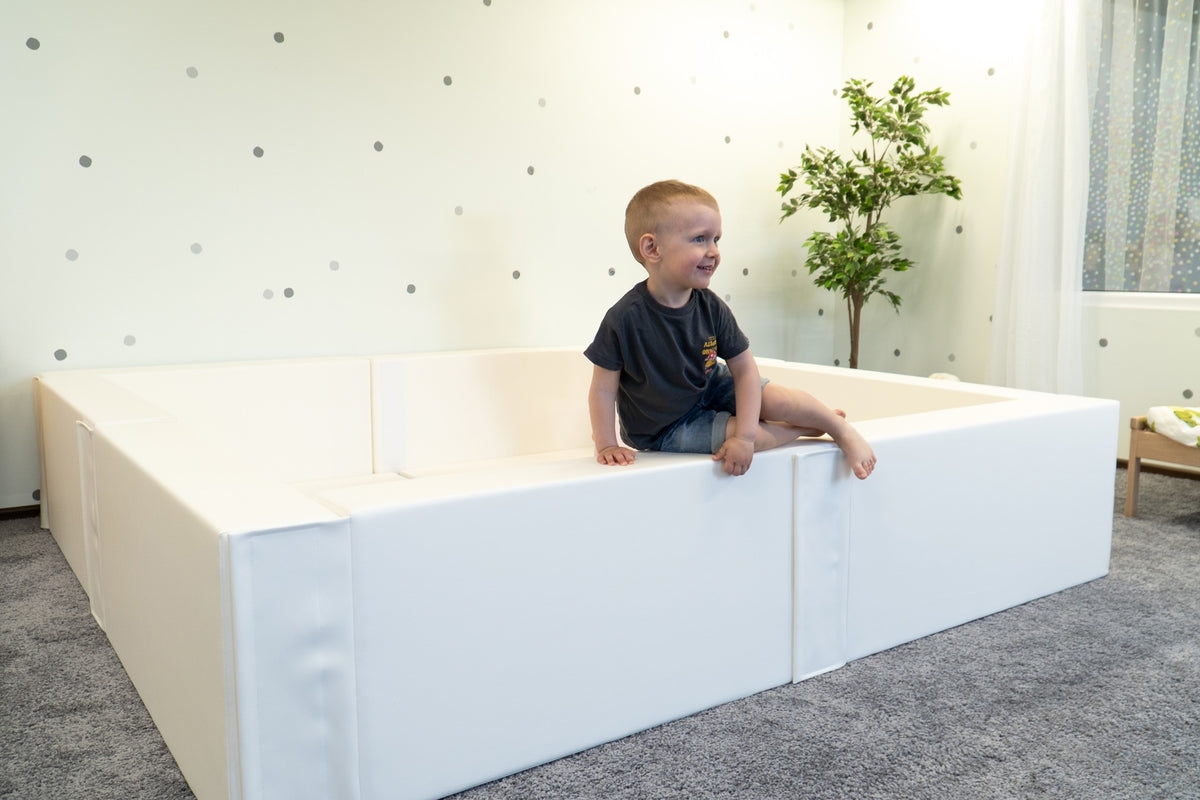 Large Square Ball Pit – White, 240 cm