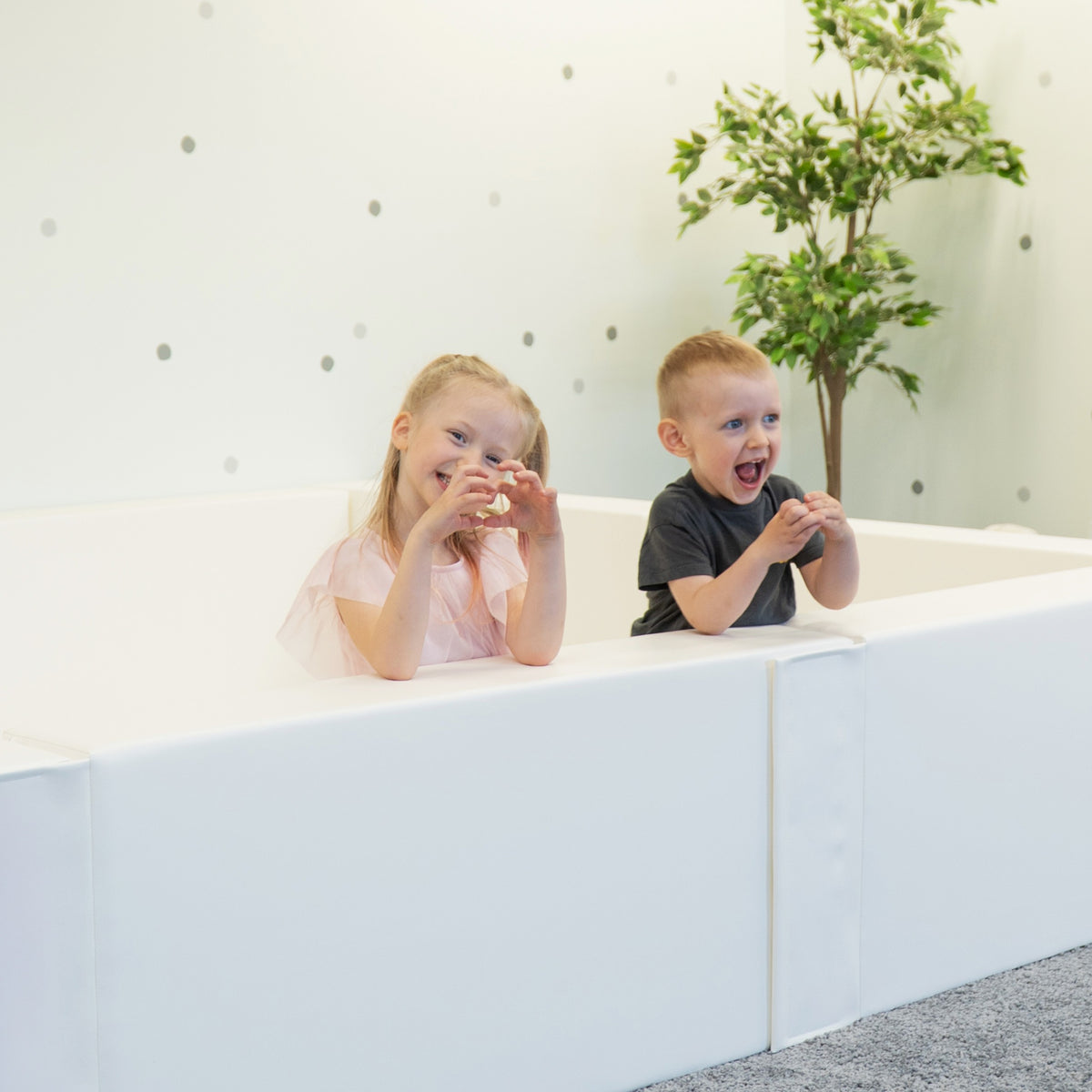 Large Square Ball Pit – White, 240 cm