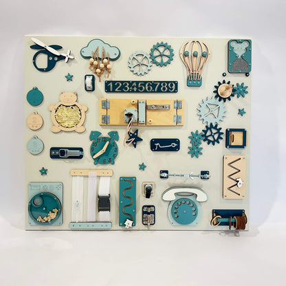 Velký activity board na zeď pro učení BusyBunnyToys 60 × 70 cm, petrolejové provedení