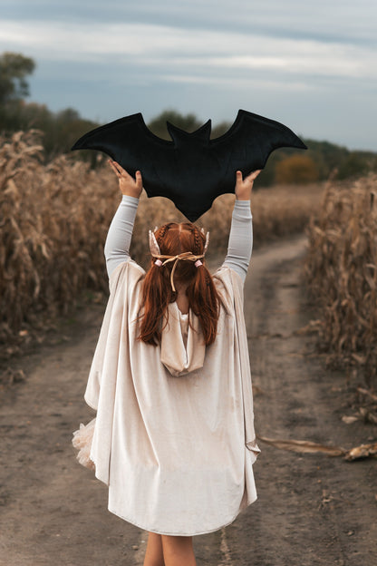 Krémová dětská pelerína s kapucí moi mili Cream Pearl, lesklý velur, kapuce 33 cm – fotografie 6