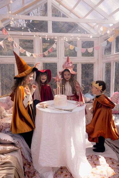 Zrzavá dětská pelerína s kapucí moi mili na Halloween, lesklý velur, otvory na ruce – fotografie 5