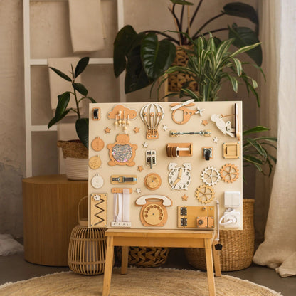 Activity board na zeď BusyBunnyToys 50 × 60 cm, béžové provedení – fotka 8
