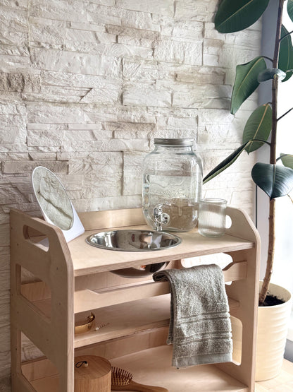 Montessori dřevěný umyvadlový pult s úložným prostorem – malý