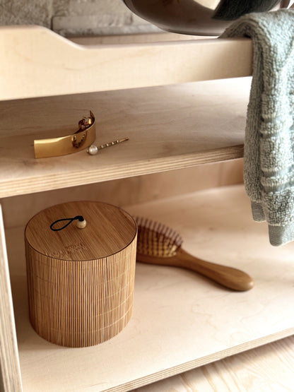 Montessori dřevěný umyvadlový pult s úložným prostorem – malý