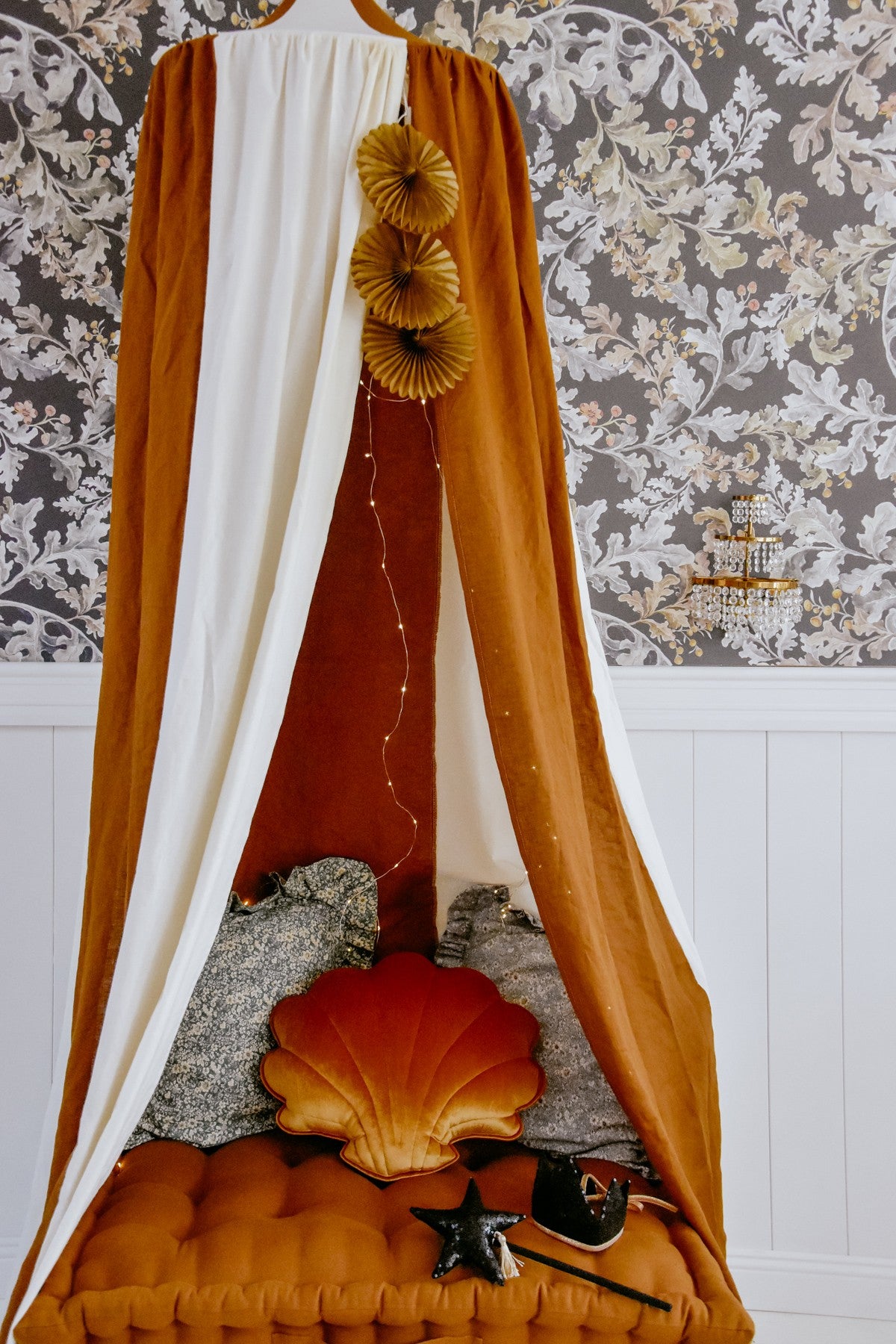 Karamelová nebesa z bavlny a lnu moi mili Caramel Circus, látka 240 cm na kovovém kruhu 50 cm – fotografie 7