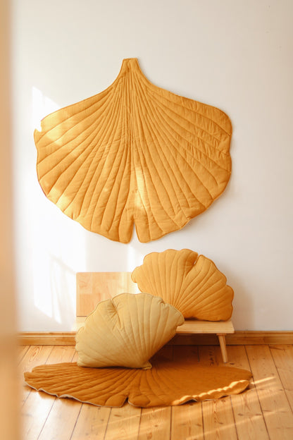 Lněná podložka moi mili ve tvaru listu ginkga, barva mango, přibližně 110 × 120 cm – fotografie 4