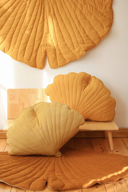 Lněná podložka moi mili ve tvaru listu ginkga, barva mango, přibližně 110 × 120 cm – fotografie 3