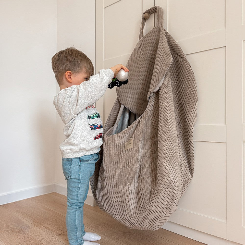 Vak na plyšáky a dětský puf Plush Nest z béžového manšestru, po naplnění 82 × 82 × 50 cm – fotografie 3