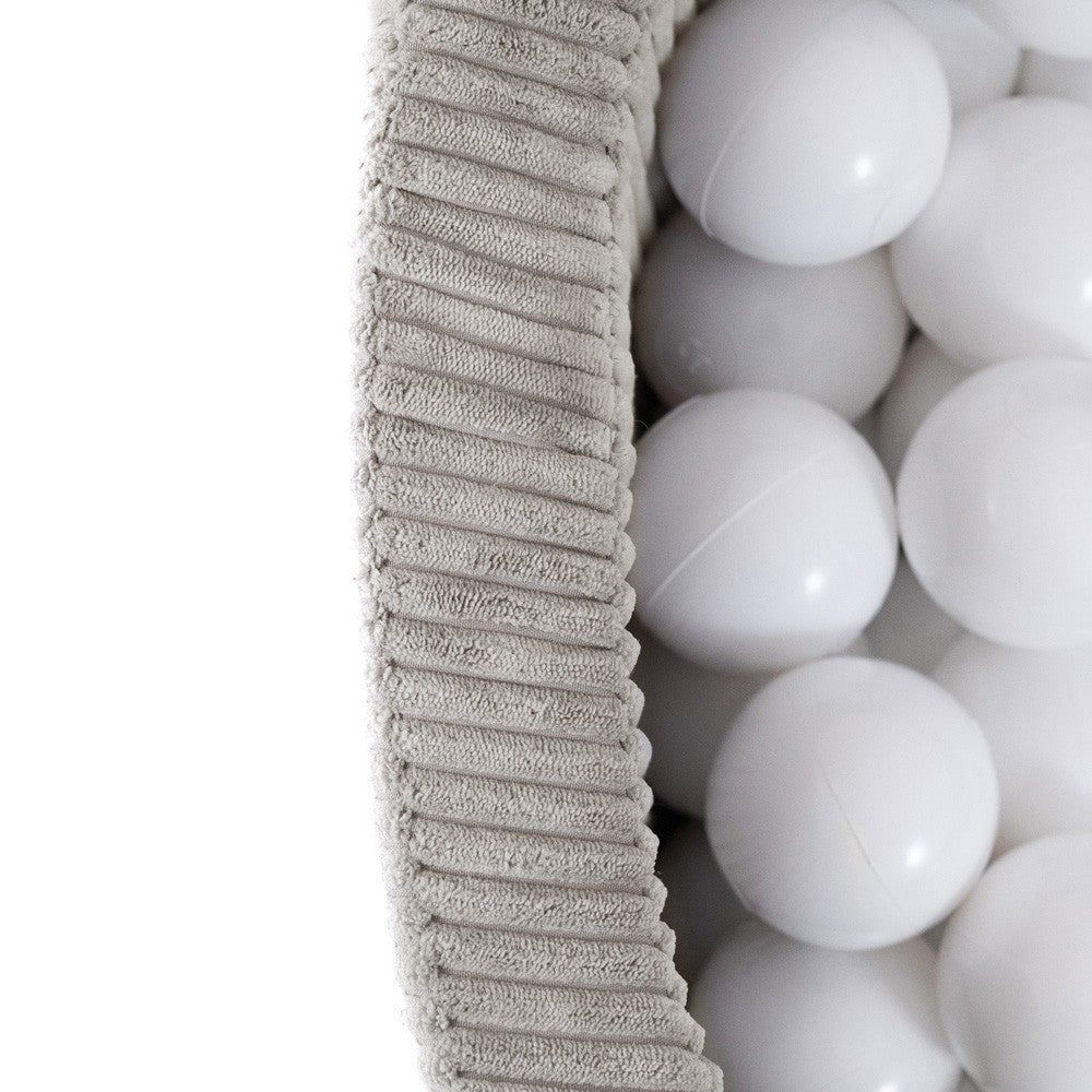 Suchý bazének s míčky Plush Nest, béžový manšestr 90 × 30 cm, perleťové, modré a zlaté míčky – fotografie 8