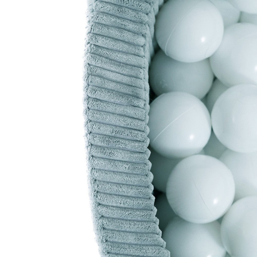Suchý bazének s míčky Plush Nest, modrý manšestr 90 × 30 cm, perleťové, perleťově mátové a stříbrné míčky – fotografie 4