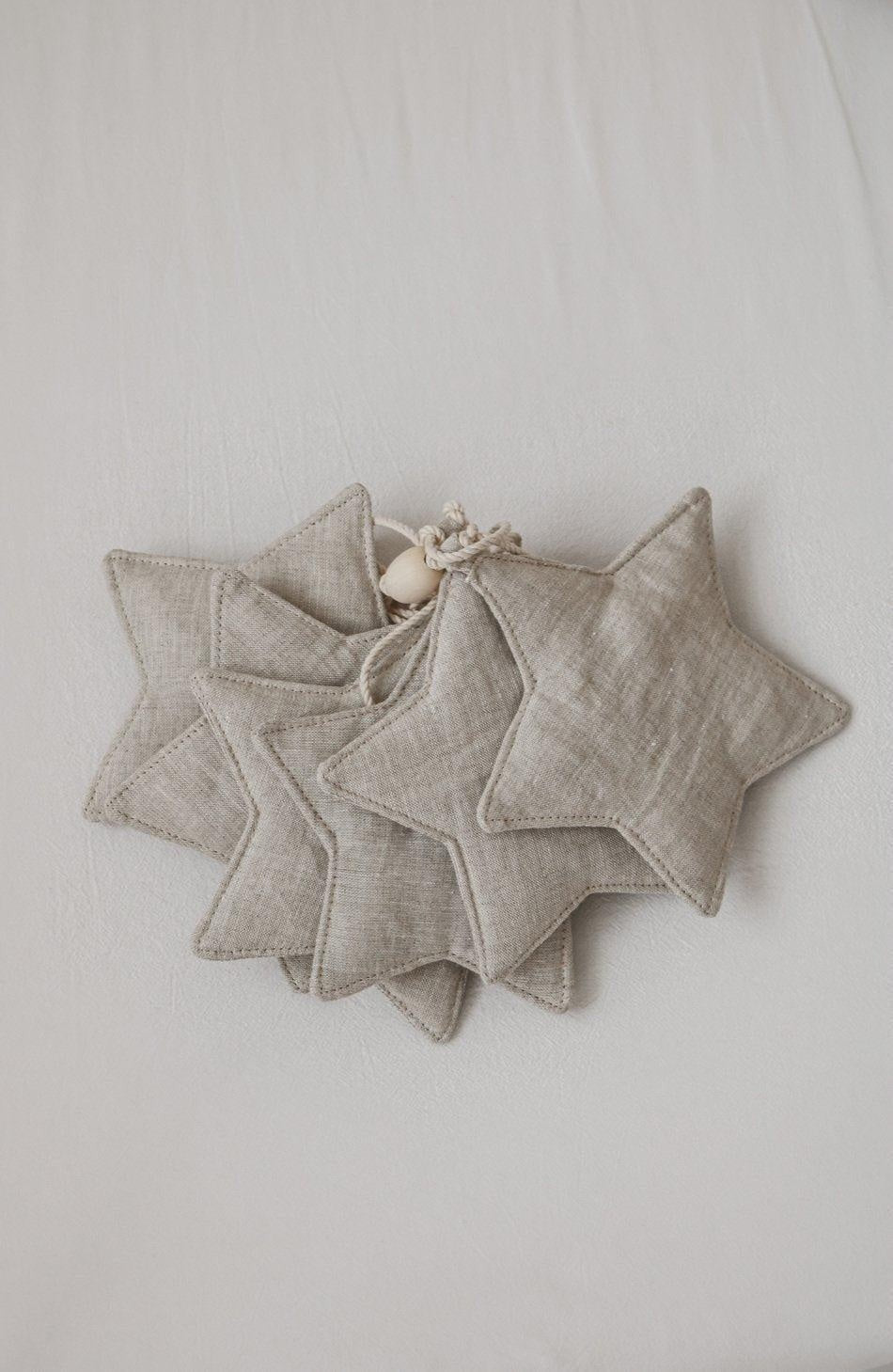 Lněná girlanda moi mili Sand Star Dust se šesti pískovými hvězdami 15 × 15 cm, délka 3 m – fotografie 7