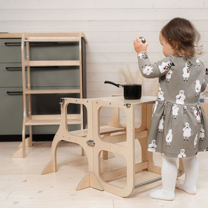 STEP'n'SIT® Montessori učící věž a stolek 2v1 s opěrnými nohami – Přírodní dřevo