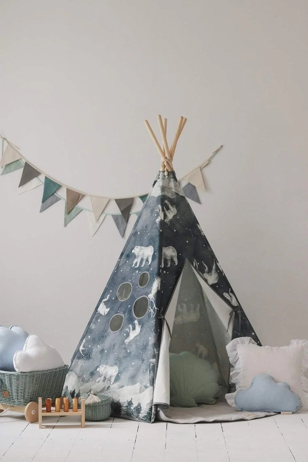 Dětské teepee Night Sky moi mili s motivem hvězdných zvířat na noční obloze, bavlna