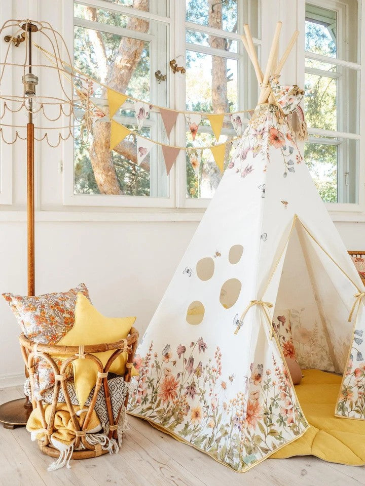 Dětské teepee Wildflowers moi mili s potiskem lučních květin, bavlna a borovicové tyče – fotografie 2