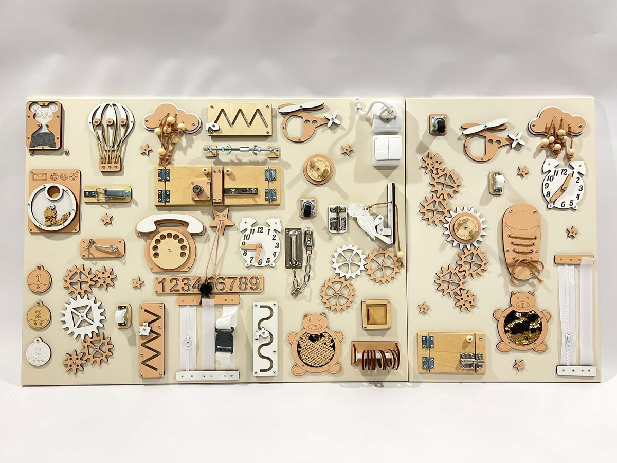 Dvoudílný activity board na zeď BusyBunnyToys 60 × 80 + 60 × 39 cm, béžové provedení