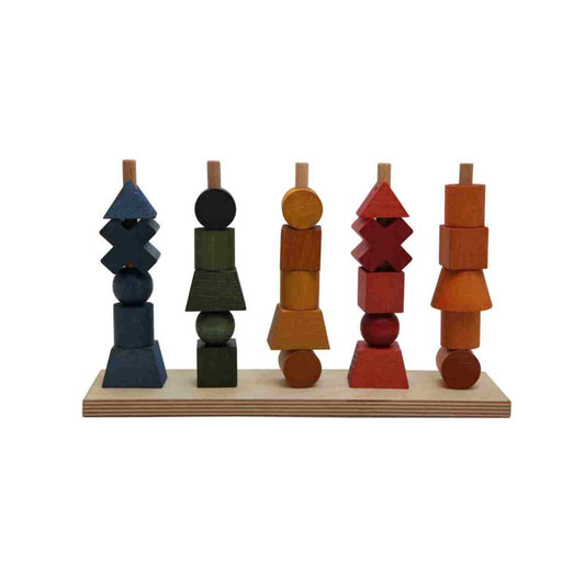 Barevná navlékací skládačka Wooden Story, barevné kostky na sloupcích podstavce
