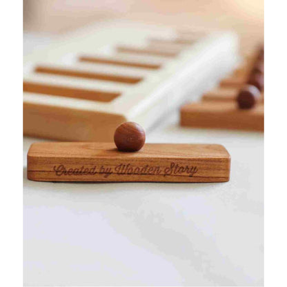 Dřevěná vkládačka s úchyty Wooden Story, dílky odstupňované podle šířky – pohled 3