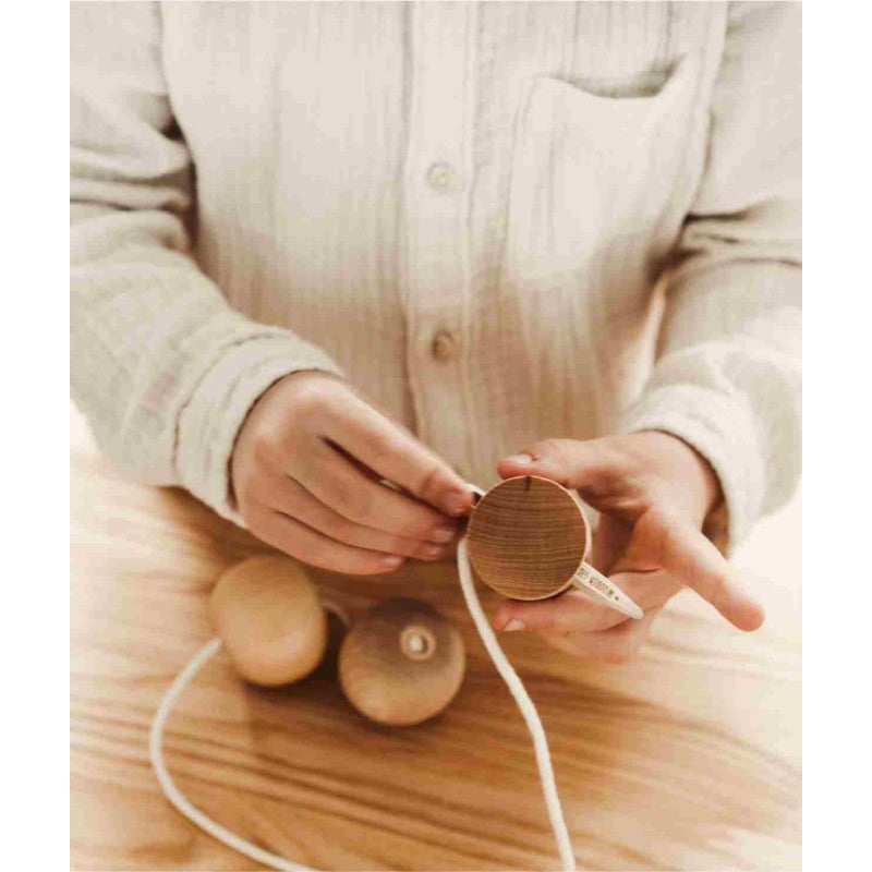 Dřevěná jehla na navlékání Wooden Story XL, délka 9 cm – pohled 7