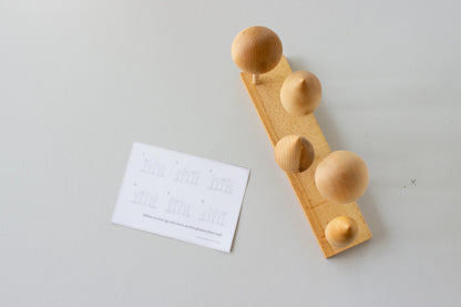 Dřevěná skládačka stromy Wooden Story s vyměnitelnými korunami a kmeny – pohled 4